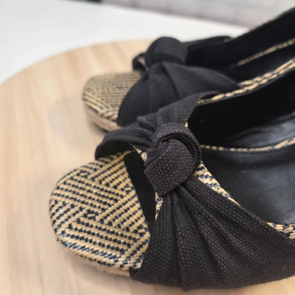 Kelly & Katie Beige & Black Espadrille Wedge Peep Toe Sandals Women US 9.5